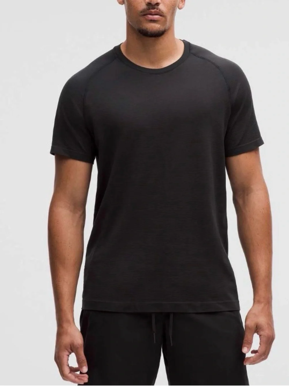 Lululemon Metal Vent Tech Short-Sleeve Shirt